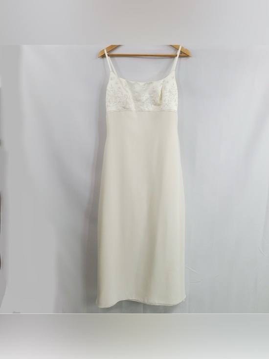Ginnis by Montique Dresses & Skirts - Vintage Off White Satin Wedding Dress Spaghetti Straps Beaded Size M